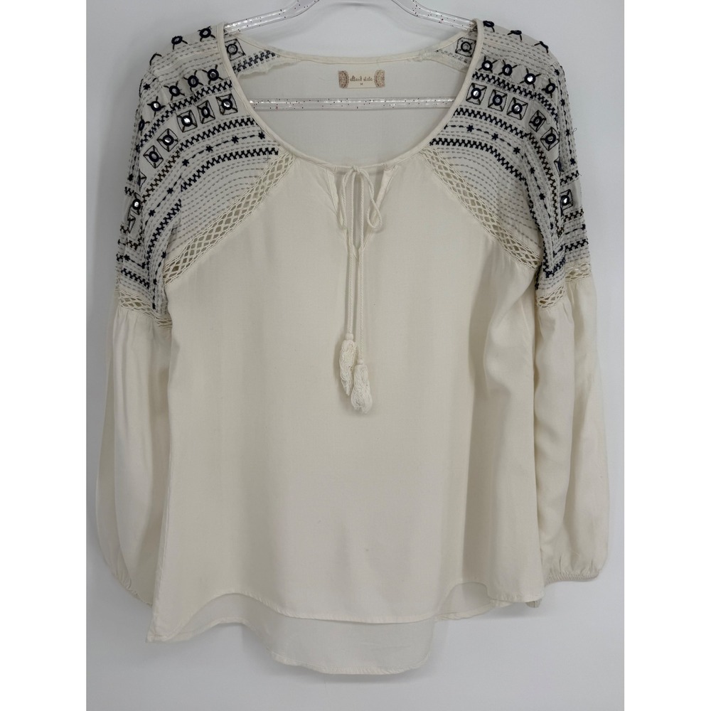 Altar'd State Cream Boho Embroidered Mirror Tassel Peasant Blouse Sz M